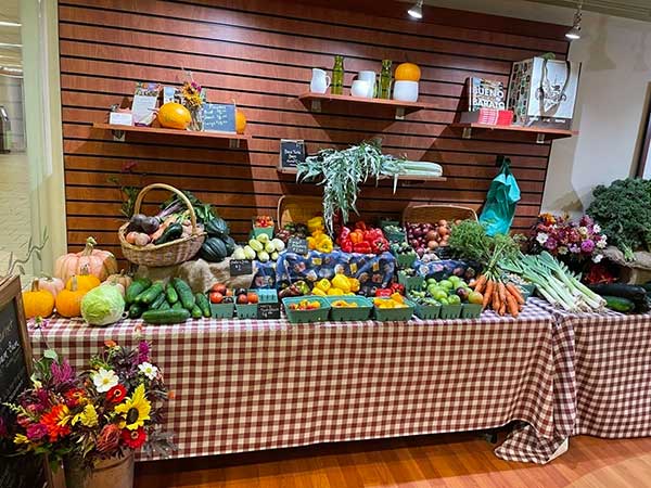 Oakland farm stand