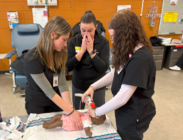 Students learn from Maternal and Children's Health workders