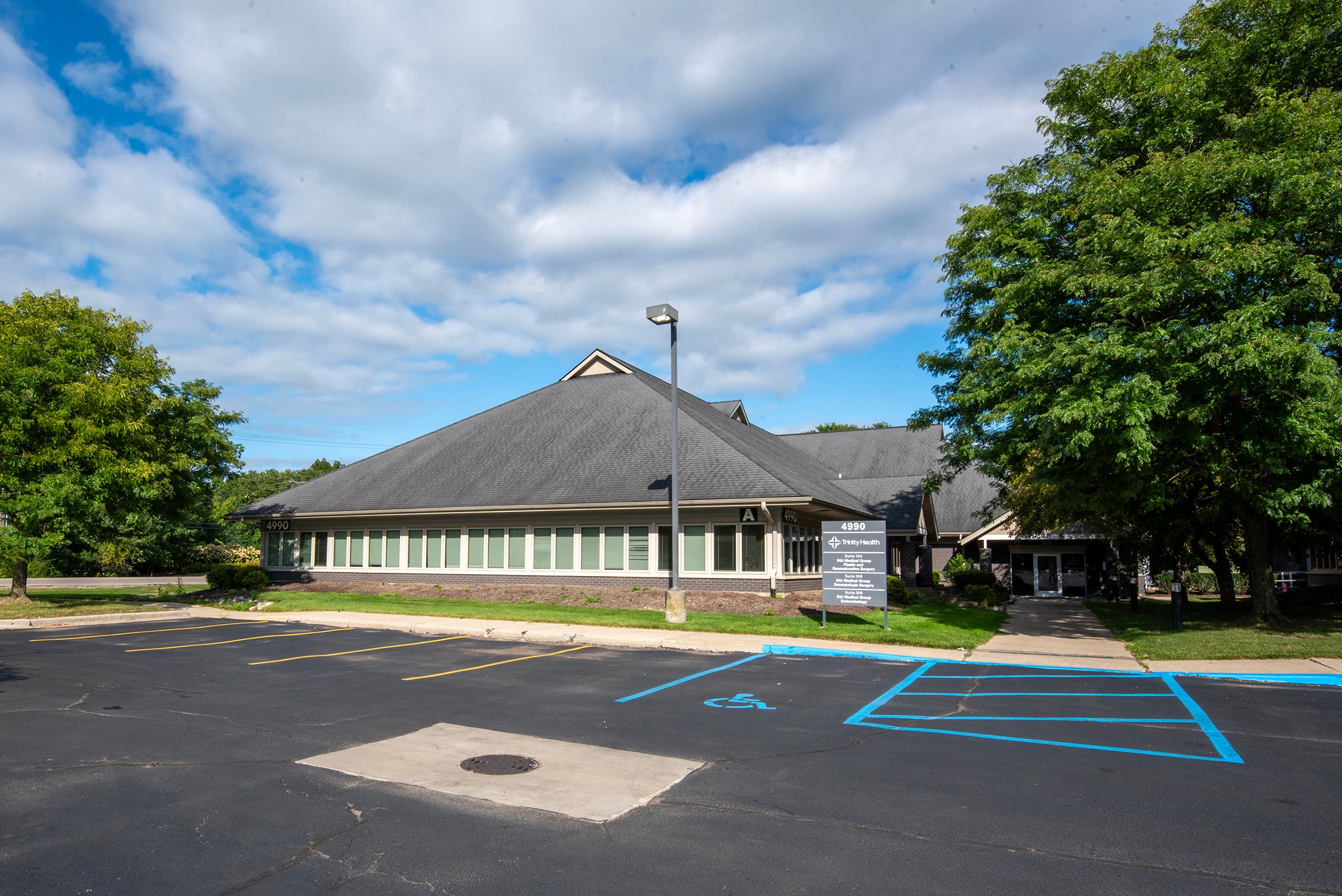 Trinity Health IHA Medical Group, Dermatologic Surgery - Arbor Park