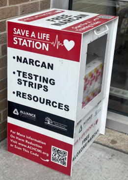 Narcan dispenser